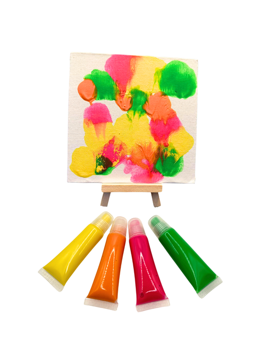 pawcasso Peanut art kit canvas